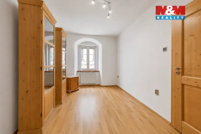 Pronájem bytu 3+1, Cheb, Hradební, 56 m2