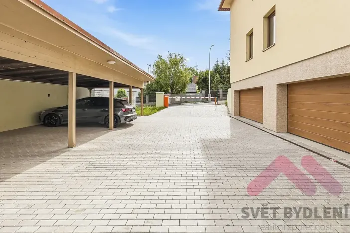 Pronájem bytu 1+kk, Praha - Hloubětín, Pokorného, 49 m2