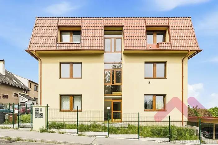 Pronájem bytu 1+kk, Praha - Hloubětín, Pokorného, 49 m2
