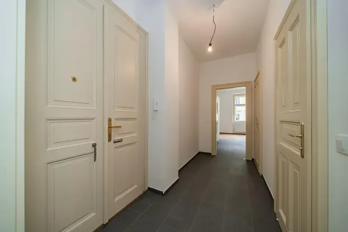Pronájem bytu 2+kk, Praha - Bubeneč, Kamenická, 52 m2