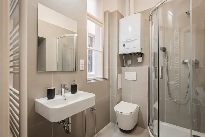 Pronájem bytu 2+kk, Praha - Nové Město, Lípová, 57 m2