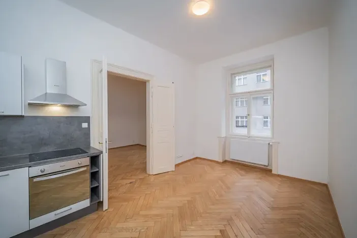 Pronájem bytu 2+kk, Praha - Nové Město, Lípová, 44 m2