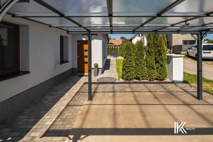 Prodej rodinného domu, Třebnouševes, 205 m2