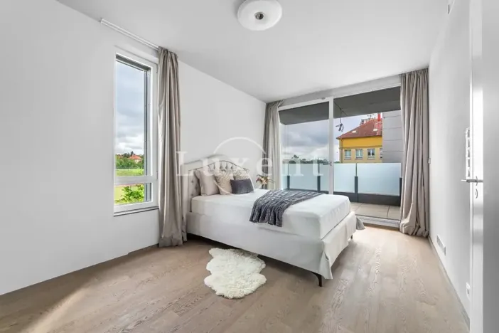 Prodej bytu 4+kk, Praha - Hodkovičky, Jitřní, 182 m2