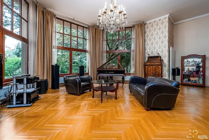 Prodej vily, Unhošť, Lipová, 470 m2