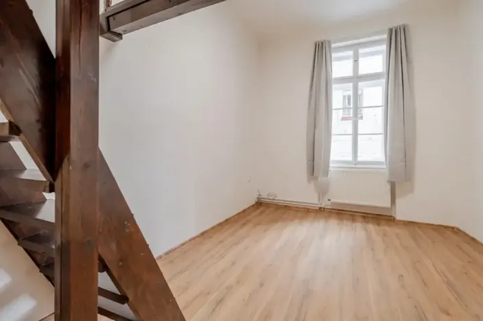 Pronájem bytu 4+1, Praha - Vyšehrad, Vratislavova, 101 m2
