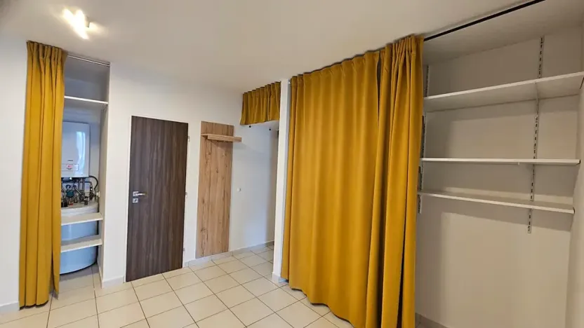 Pronájem bytu 3+kk, Praha - Jinonice, U kříže, 100 m2