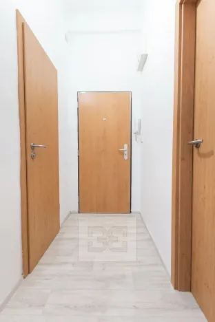 Pronájem bytu 2+kk, Praha - Vršovice, Rybalkova, 47 m2