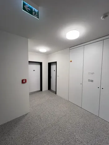 Pronájem bytu 2+kk, Praha - Smíchov, Nádražní, 52 m2