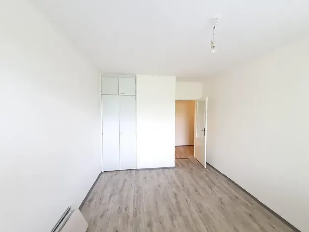 Pronájem bytu 3+1, Praha - Motol, Hennerova, 76 m2