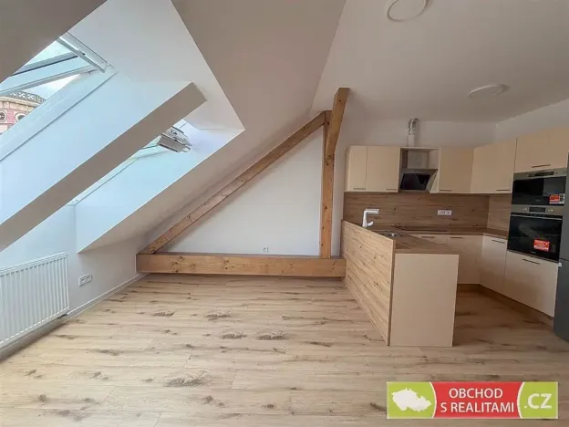 Pronájem bytu 2+kk, Heřmanův Městec, Masarykovo náměstí, 66 m2