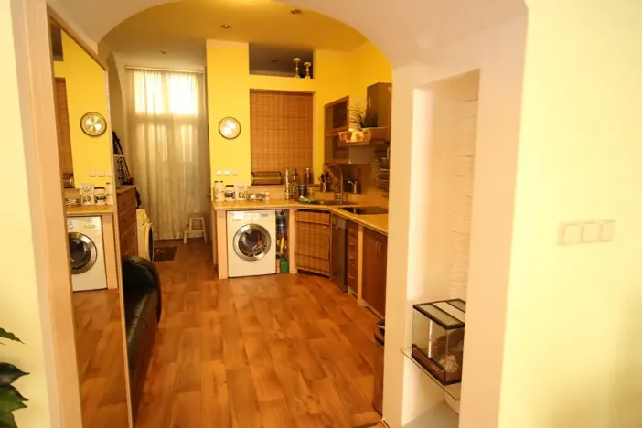 Pronájem bytu 1+1, Praha - Smíchov, Na Valentince, 45 m2