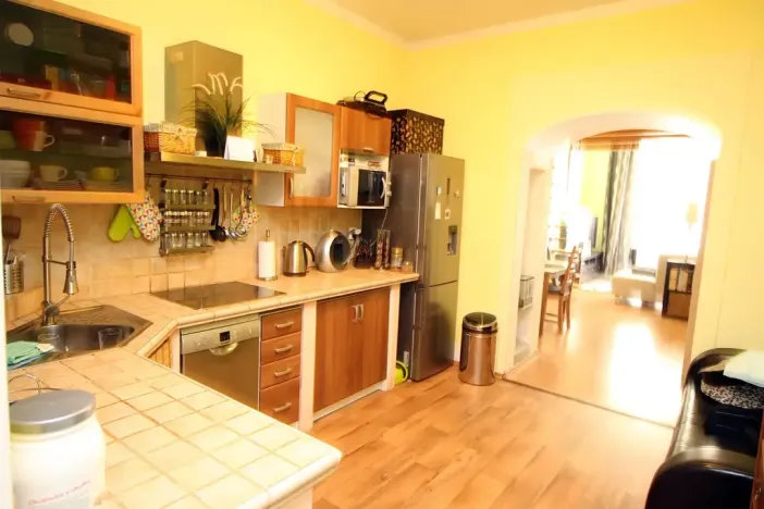 Pronájem bytu 1+1, Praha - Smíchov, Na Valentince, 45 m2