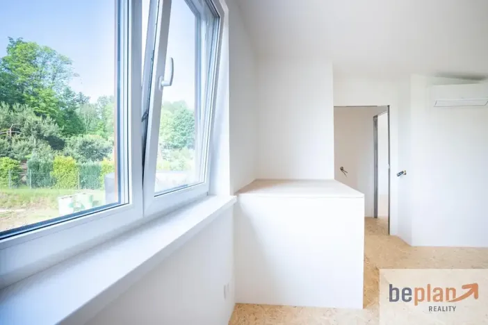 Pronájem rodinného domu, Nová Ves nad Popelkou, 95 m2