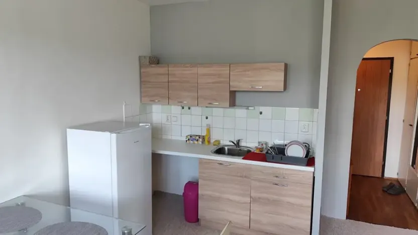 Pronájem bytu 1+kk, Tanvald, U Školky, 27 m2