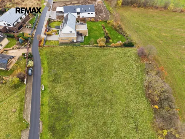 Prodej pozemku pro bydlení, Sibřina, 1760 m2