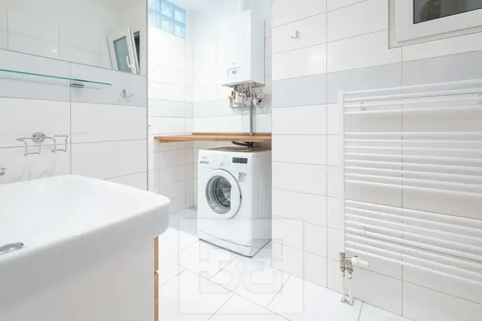 Pronájem bytu 2+1, Praha - Hradčany, Na valech, 79 m2