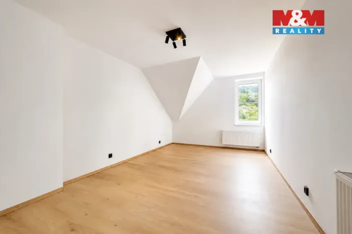 Prodej bytu 3+kk, Mariánské Lázně, Lidická, 55 m2