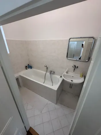 Pronájem bytu 2+1, Praha - Vinohrady, Moravská, 61 m2