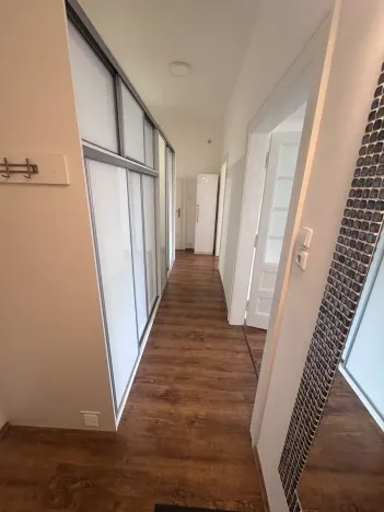 Pronájem bytu 2+1, Praha - Vinohrady, Moravská, 61 m2