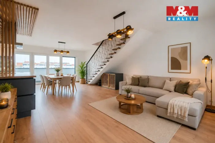 Prodej bytu 4+kk, České Budějovice - České Budějovice 3, Skuherského, 128 m2