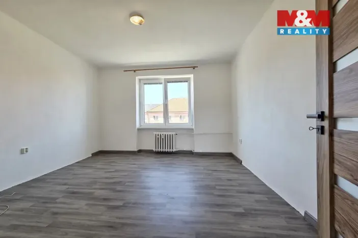 Pronájem bytu 2+1, Sokolov, Sokolovská, 52 m2