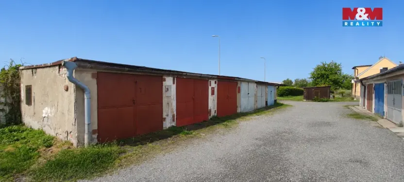 Prodej garáže, Hranice, 20 m2