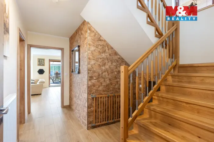 Prodej rodinného domu, Roztoky, Zvoncová, 162 m2