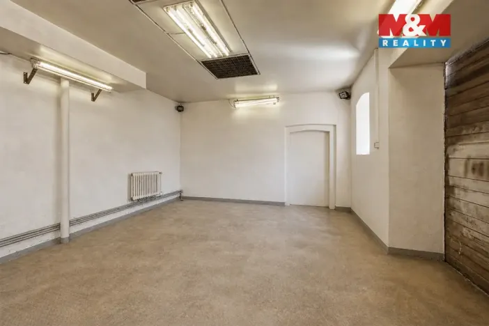 Prodej obchodního prostoru, Veltěže, 178 m2