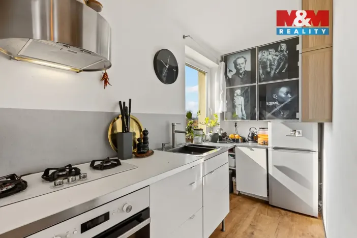 Prodej bytu 3+kk, Praha, Žiželická, 66 m2
