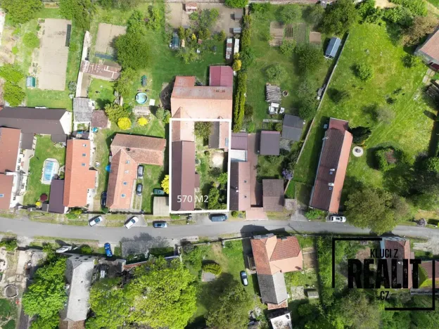 Prodej rodinného domu, Chorušice - Zahájí, 170 m2