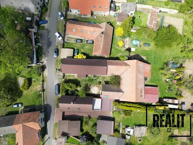 Prodej rodinného domu, Chorušice - Zahájí, 170 m2