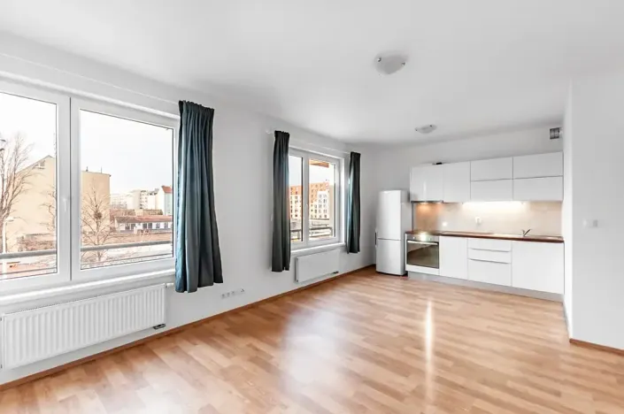 Pronájem bytu 1+kk, Praha - Holešovice, Na Maninách, 41 m2