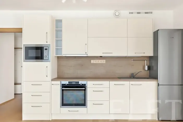 Pronájem bytu 2+kk, Praha - Michle, Hodonínská, 59 m2