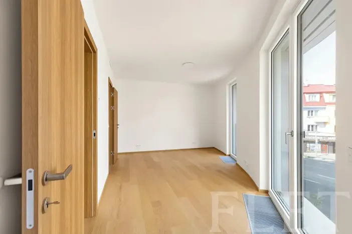Pronájem bytu 2+kk, Praha - Michle, Hodonínská, 59 m2