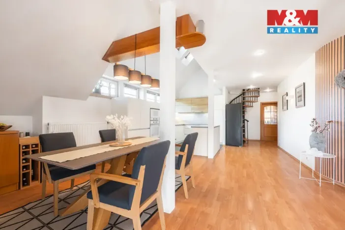 Prodej bytu 4+kk, Luhačovice, Masarykova, 180 m2