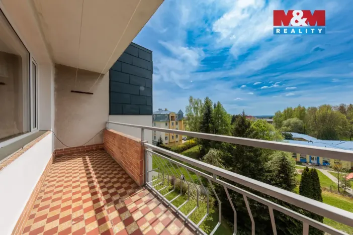 Prodej bytu 3+1, Mariánské Lázně, Stavbařů, 100 m2