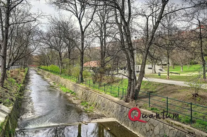 Pronájem bytu 1+kk, Praha - Vinohrady, Fričova, 31 m2