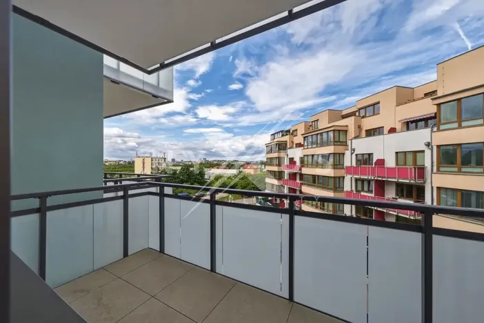 Pronájem bytu 3+kk, Praha - Strašnice, Strančická, 71 m2