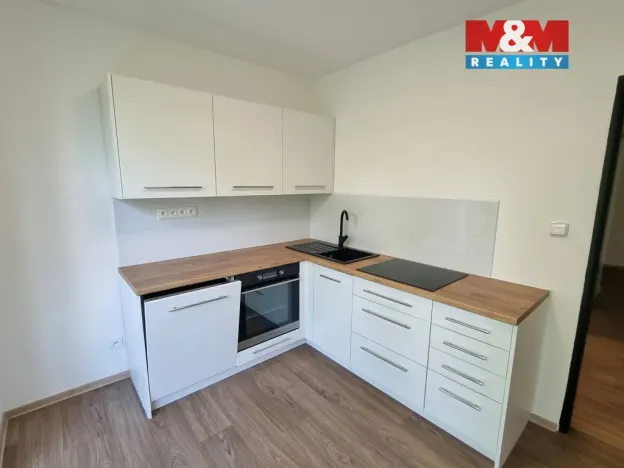 Pronájem bytu 2+1, Karviná, Fibichova, 65 m2