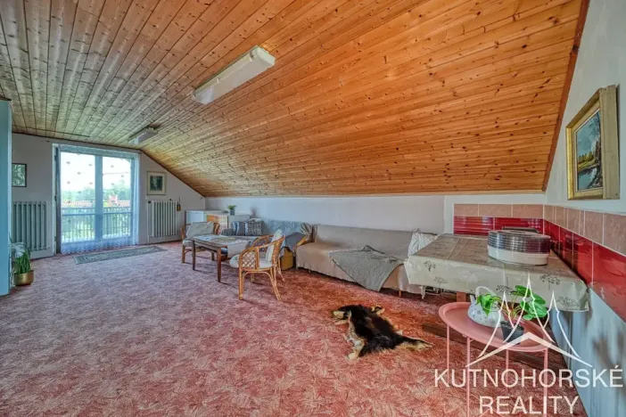Prodej rodinného domu, Červené Janovice, 144 m2
