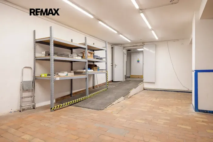 Pronájem kanceláře, Rudná, Masarykova, 1270 m2