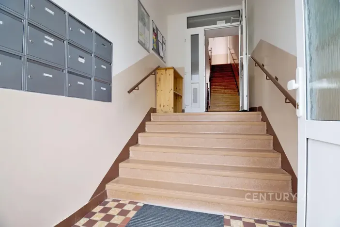 Prodej bytu 2+1, Děčín, Jezdecká, 57 m2