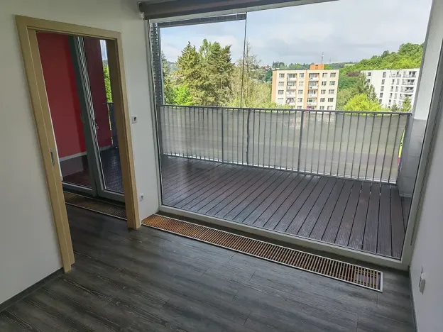 Pronájem bytu 2+kk, Zlín, Pod Křiby, 38 m2