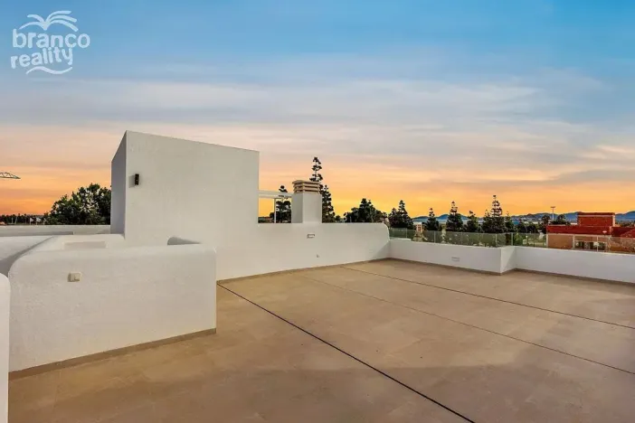 Prodej rodinného domu, Los Alcazares, Murcia, Španělsko, 113 m2