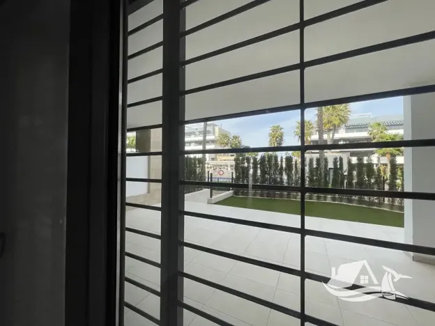 Prodej bytu 4+kk, Torrevieja, Španělsko, 98 m2