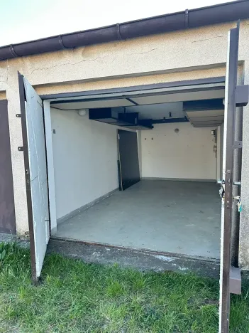 Prodej garáže, Pardubice, 19 m2