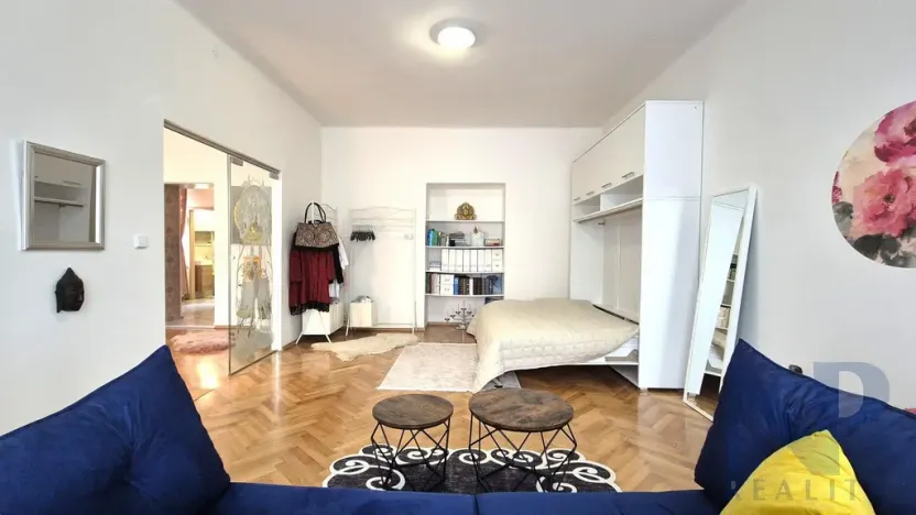 Pronájem bytu 2+1, Praha - Libeň, V Holešovičkách, 58 m2