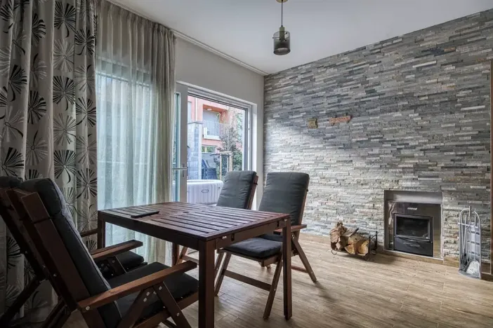 Prodej vily, Praha - Dolní Měcholupy, Na návsi, 392 m2