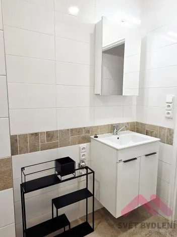 Pronájem bytu 1+1, Praha - Vinohrady, Kouřimská, 37 m2